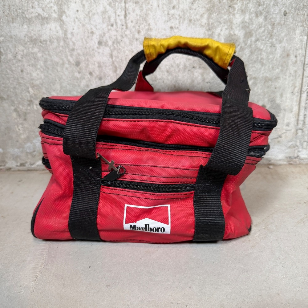 Vintage Marlboro Adventure Team Red Insulated Lunch Bag Cooler 90s Retro Gear